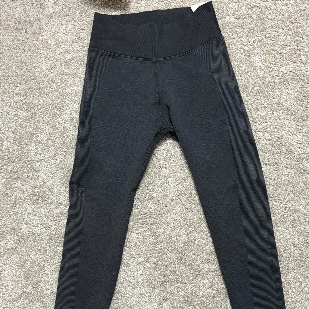 Offline by Aerie Hi-Rise leggings Size Large BRAND NEW NWT